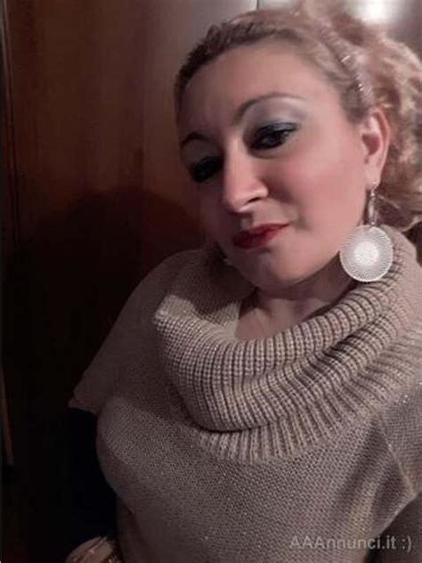 Escort Santa Maria di Sala: Donna cerca Uomo